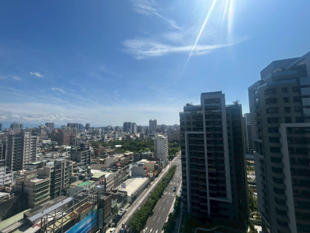 定泰臻翫全新三房車,桃園市桃園區三民路二段