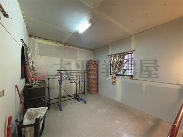桃園火車站前商圈三房,桃園市桃園區安東街