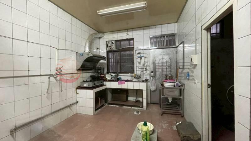 萬壽路透天,桃園市龜山區萬壽路二段
