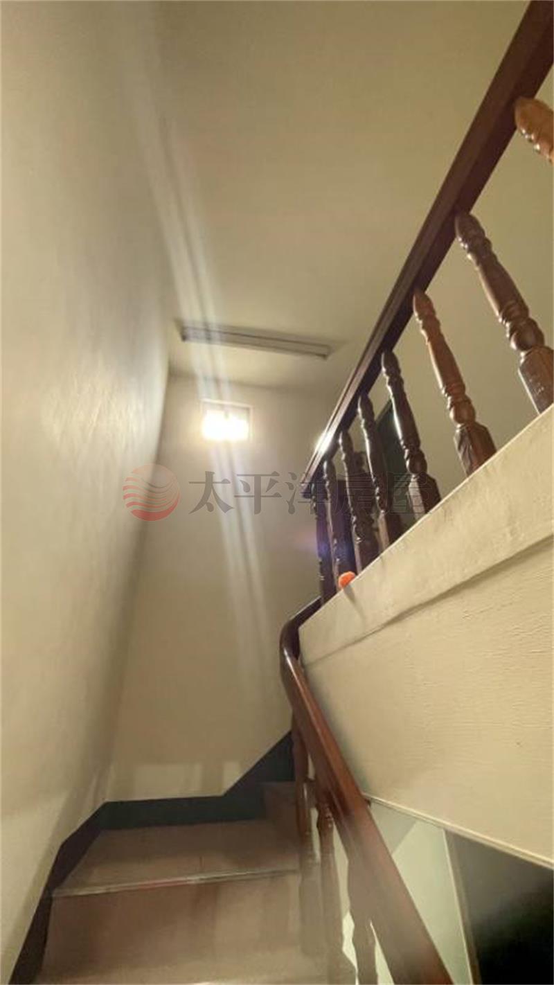 萬壽路透天,桃園市龜山區萬壽路二段