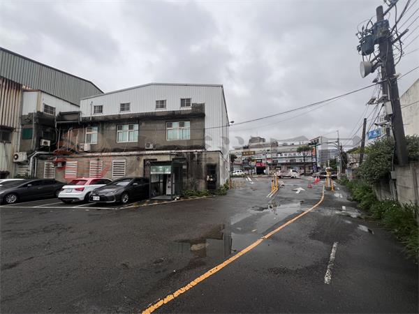 (專)正中華路3連棟透天,桃園市中壢區中華路二段