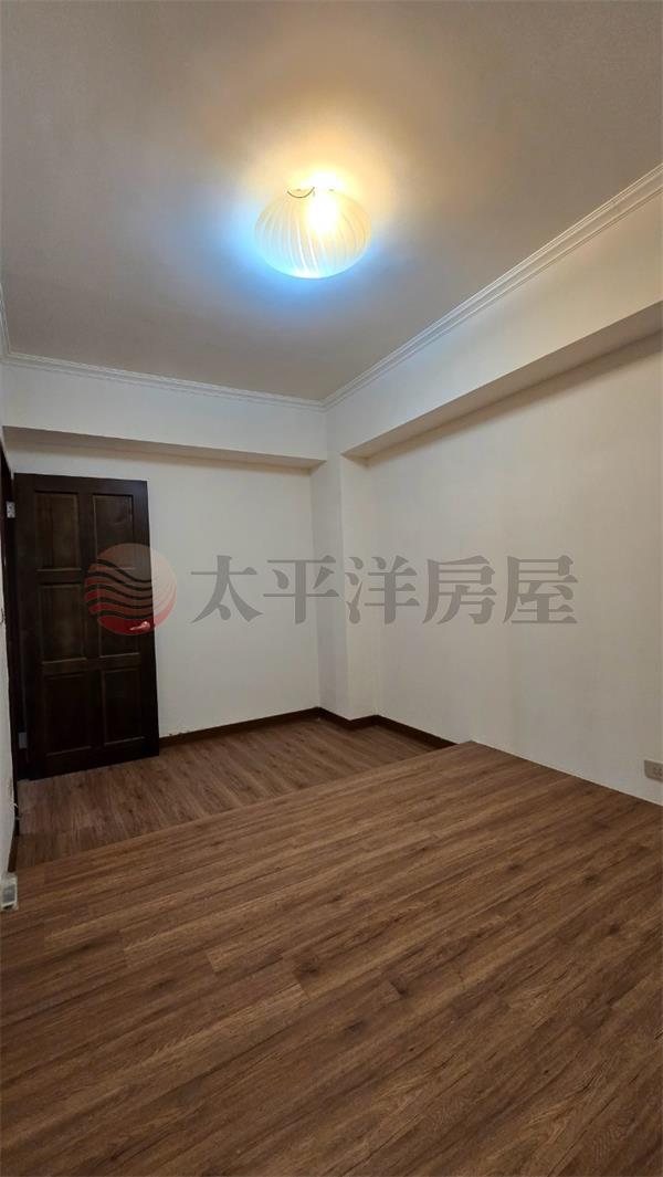 (專)中央新村3+1房,新北市新店區中央四街