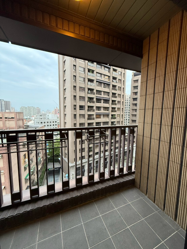 麗思卡登高樓層,桃園市桃園區永安路