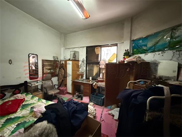 三民路旁大面寬透天,桃園市桃園區中正一街