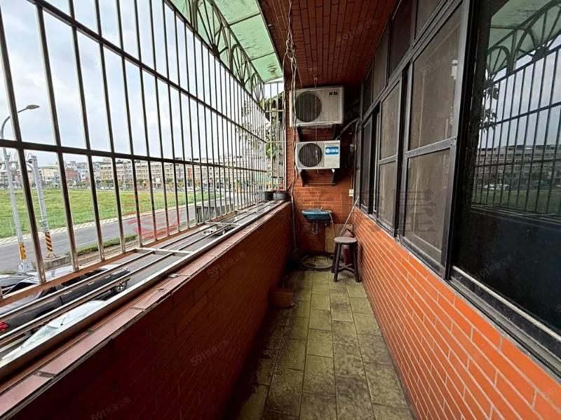 中壢體育園區透天金店面,桃園市中壢區中山東路二段